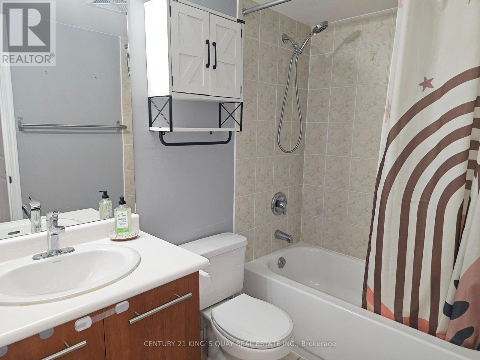 826 - 3650 Kingston Road, Toronto (scarborough Village), Ontario