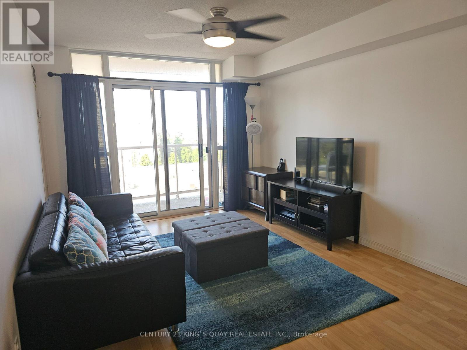 826 - 3650 Kingston Road, Toronto (scarborough Village), Ontario