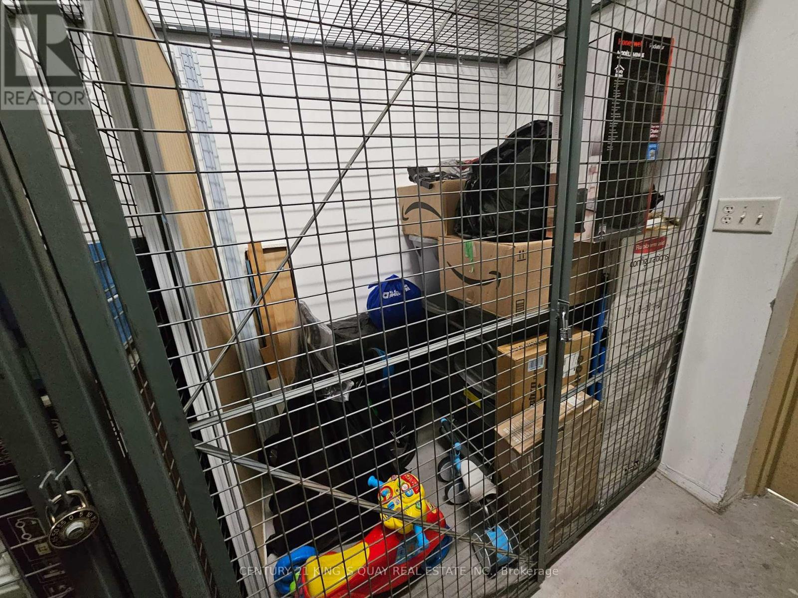 826 - 3650 Kingston Road, Toronto (scarborough Village), Ontario