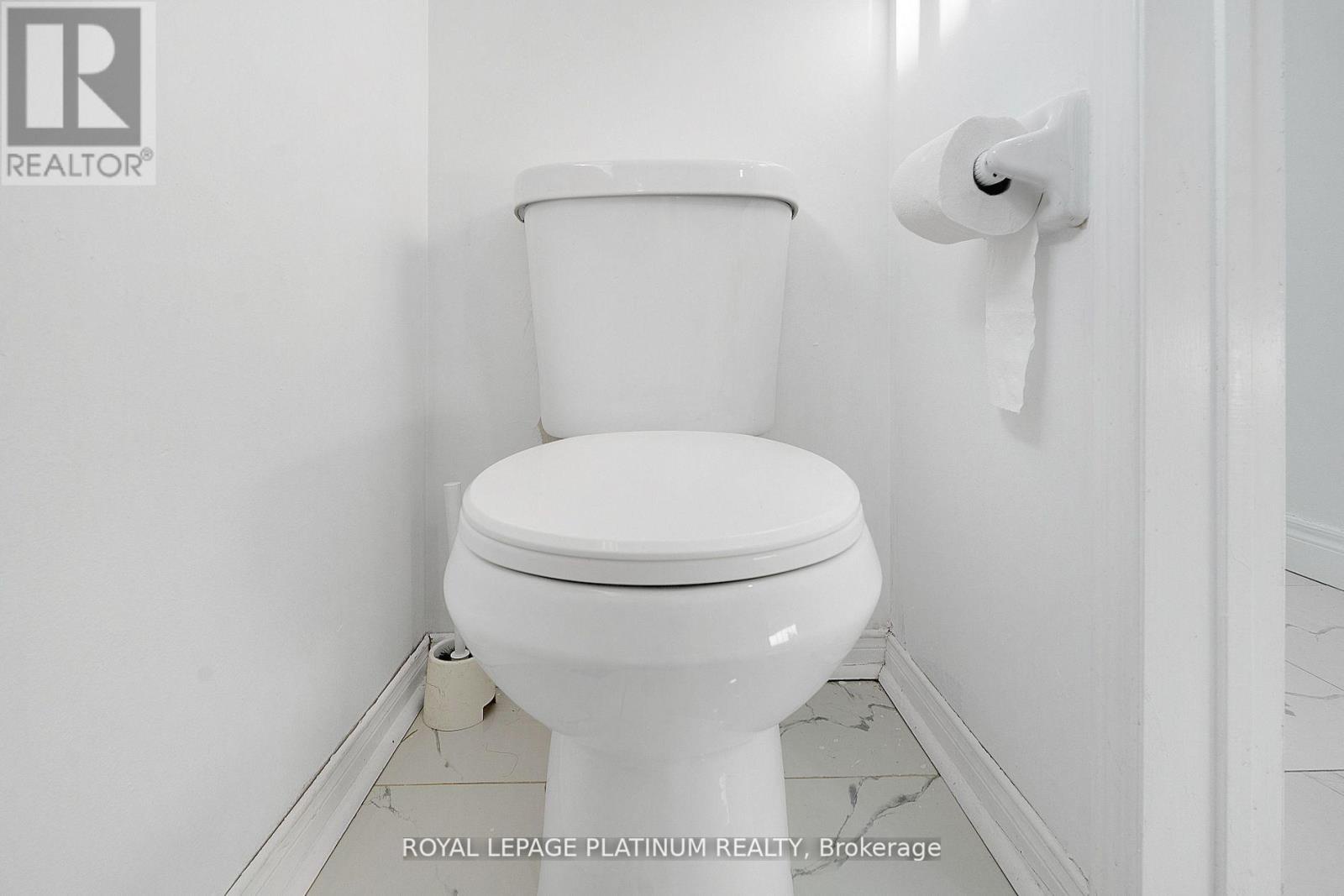 102 Bunchberry Way, Brampton (sandringham-wellington), Ontario