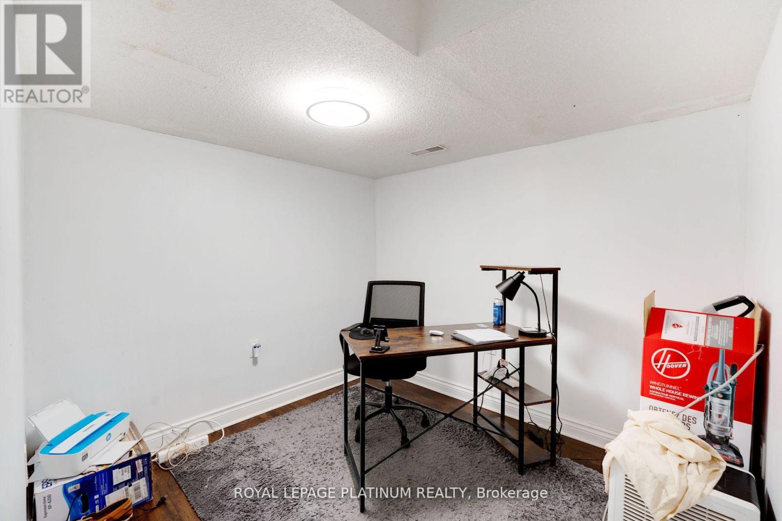 102 Bunchberry Way, Brampton (sandringham-wellington), Ontario