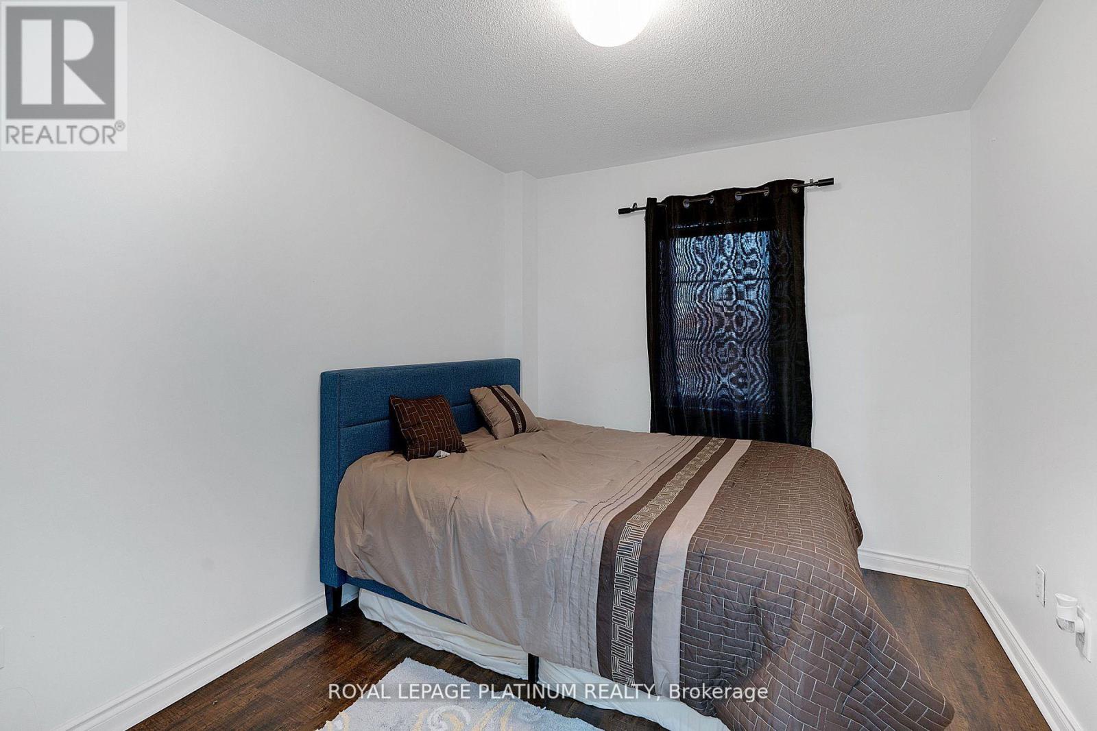 102 Bunchberry Way, Brampton (sandringham-wellington), Ontario