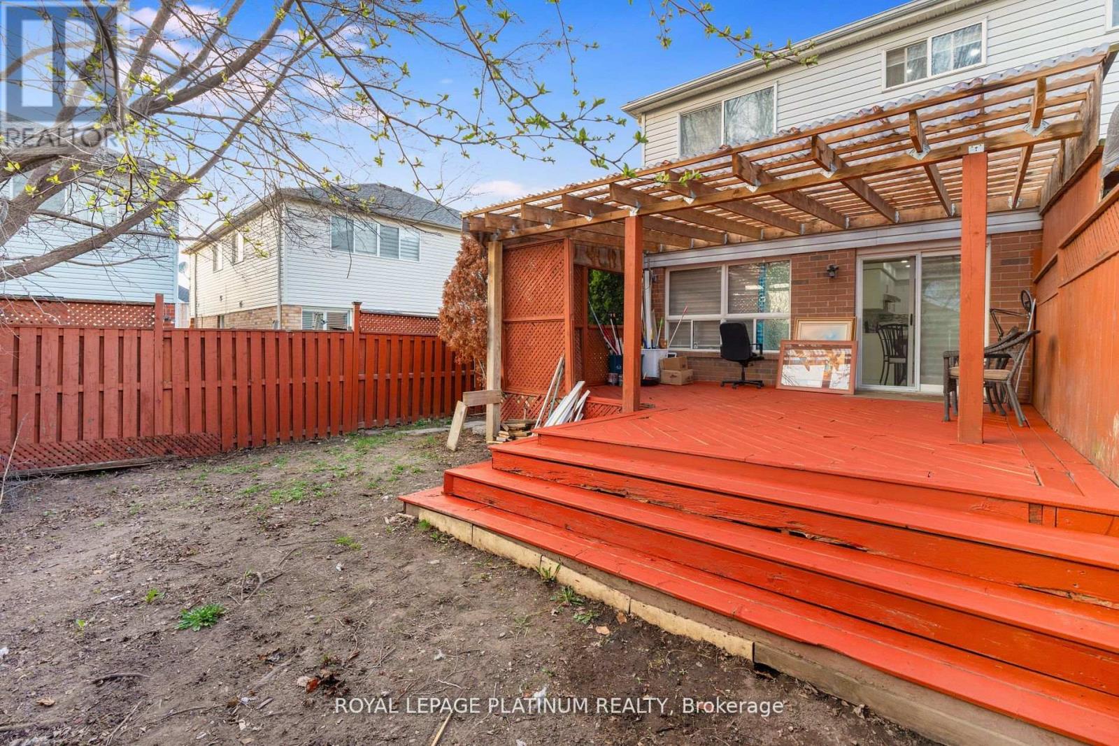 102 Bunchberry Way, Brampton (sandringham-wellington), Ontario