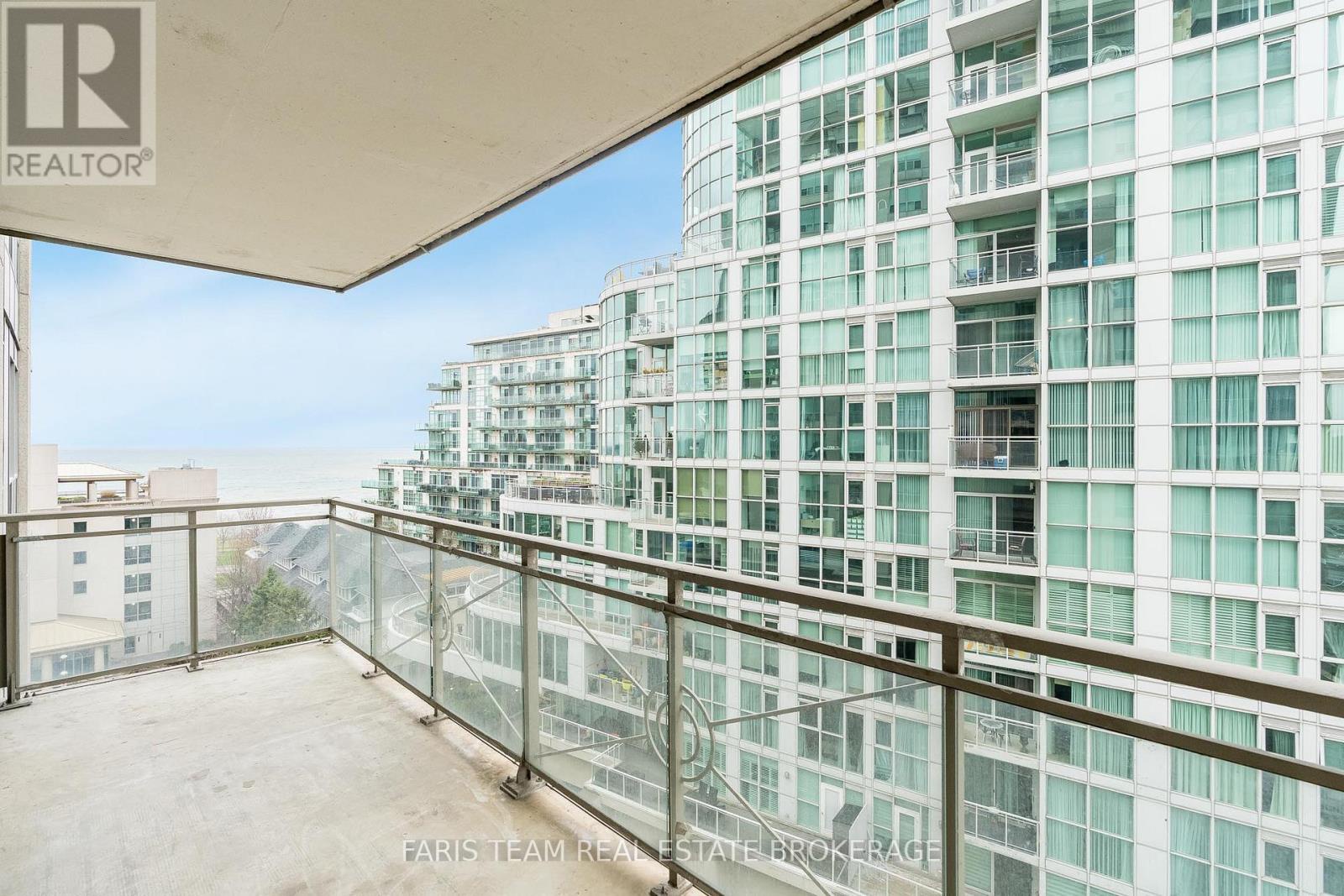 806 - 88 Palace Pier Court, Toronto (mimico), Ontario