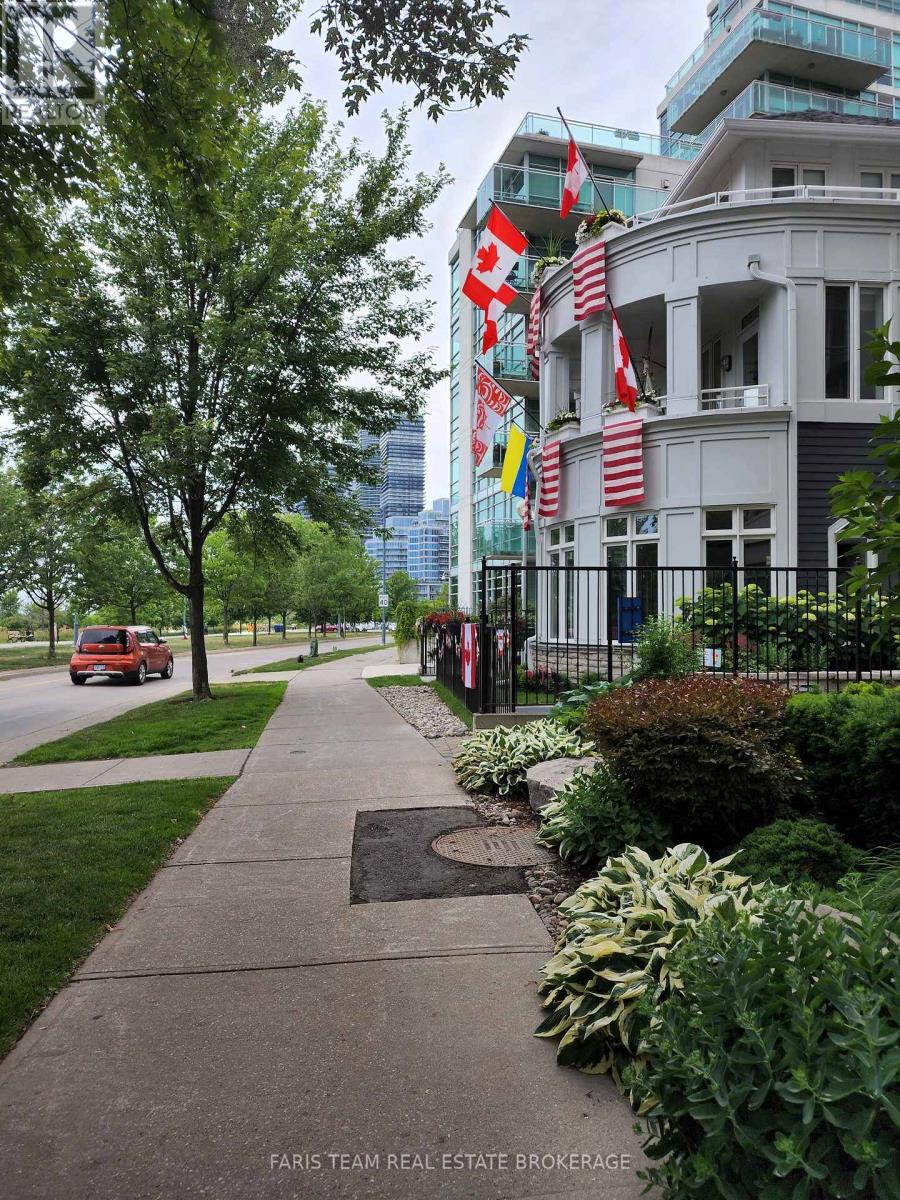 806 - 88 Palace Pier Court, Toronto (mimico), Ontario