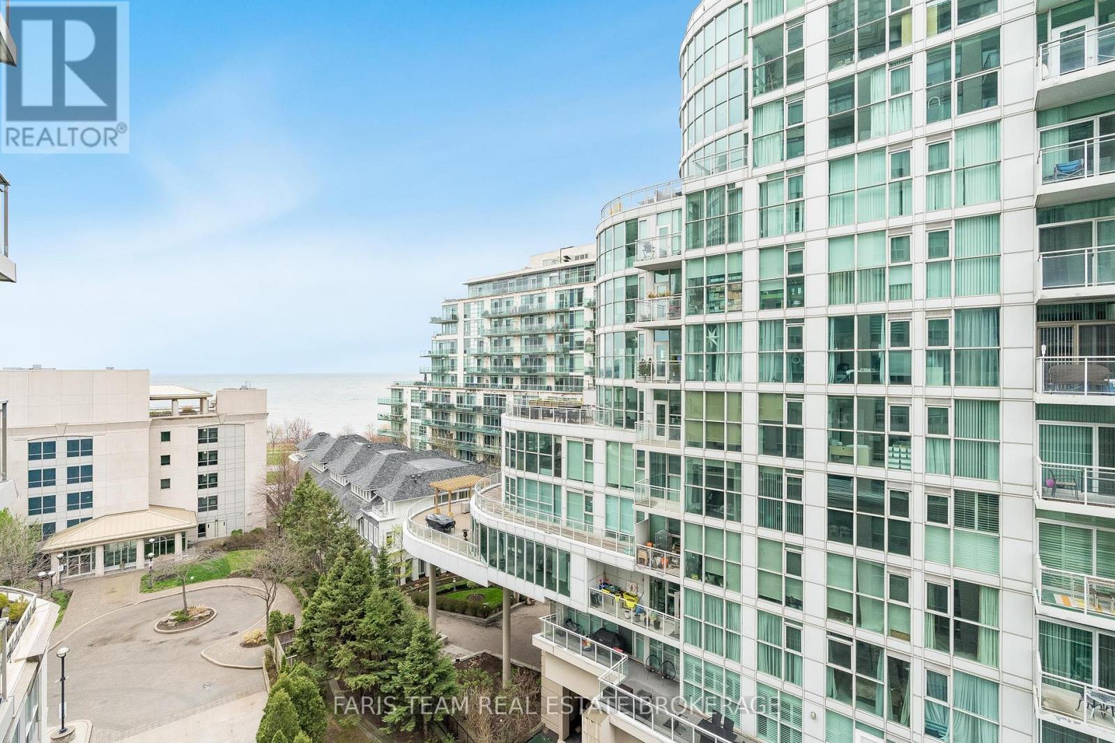 806 - 88 Palace Pier Court, Toronto (mimico), Ontario