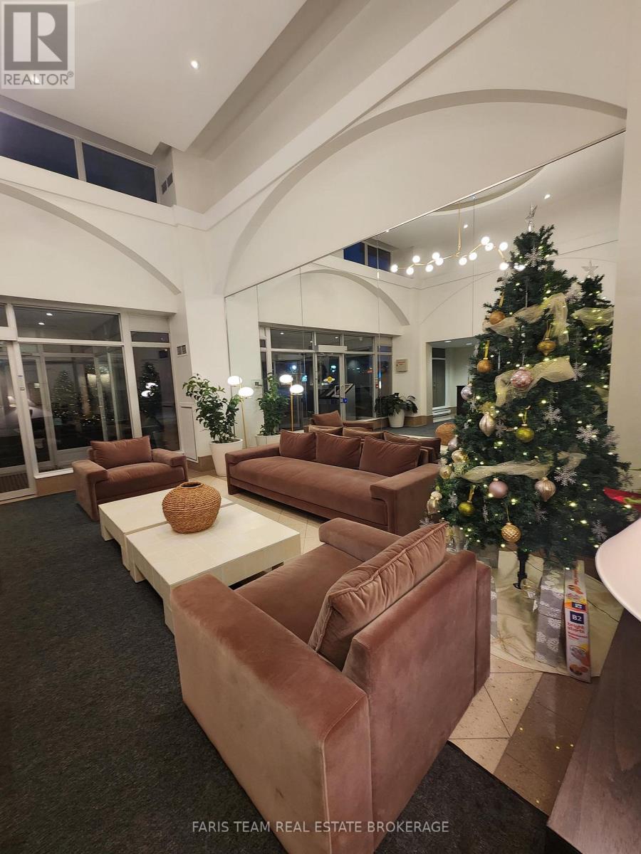 806 - 88 Palace Pier Court, Toronto (mimico), Ontario