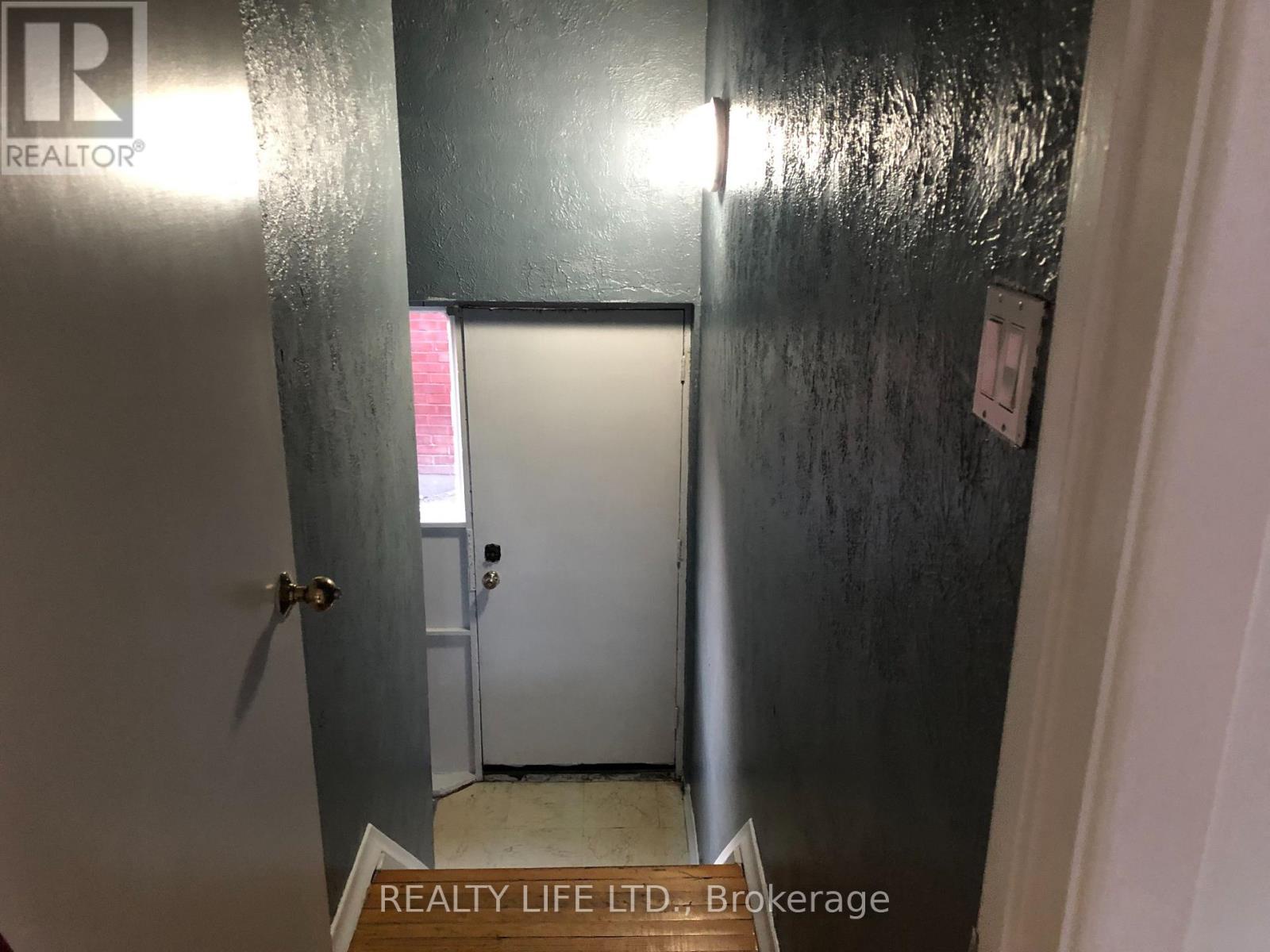 54 Garside Crescent, Toronto (brookhaven-amesbury), Ontario