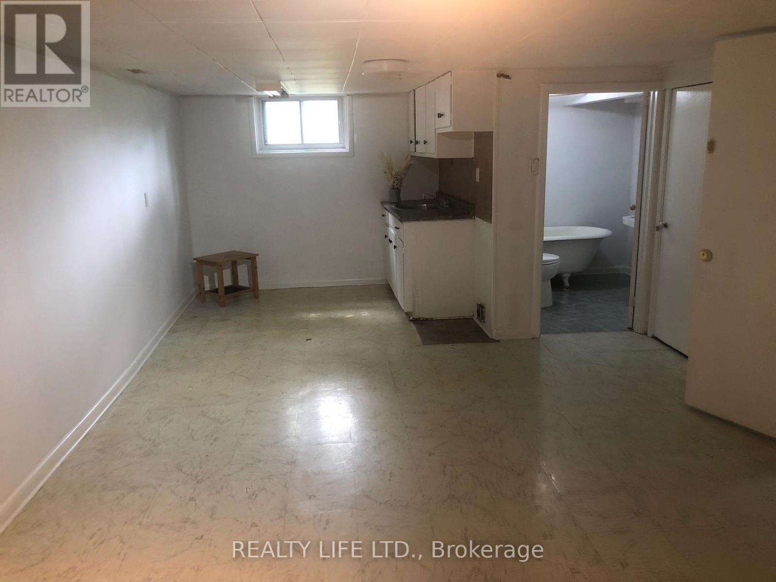 54 Garside Crescent, Toronto (brookhaven-amesbury), Ontario