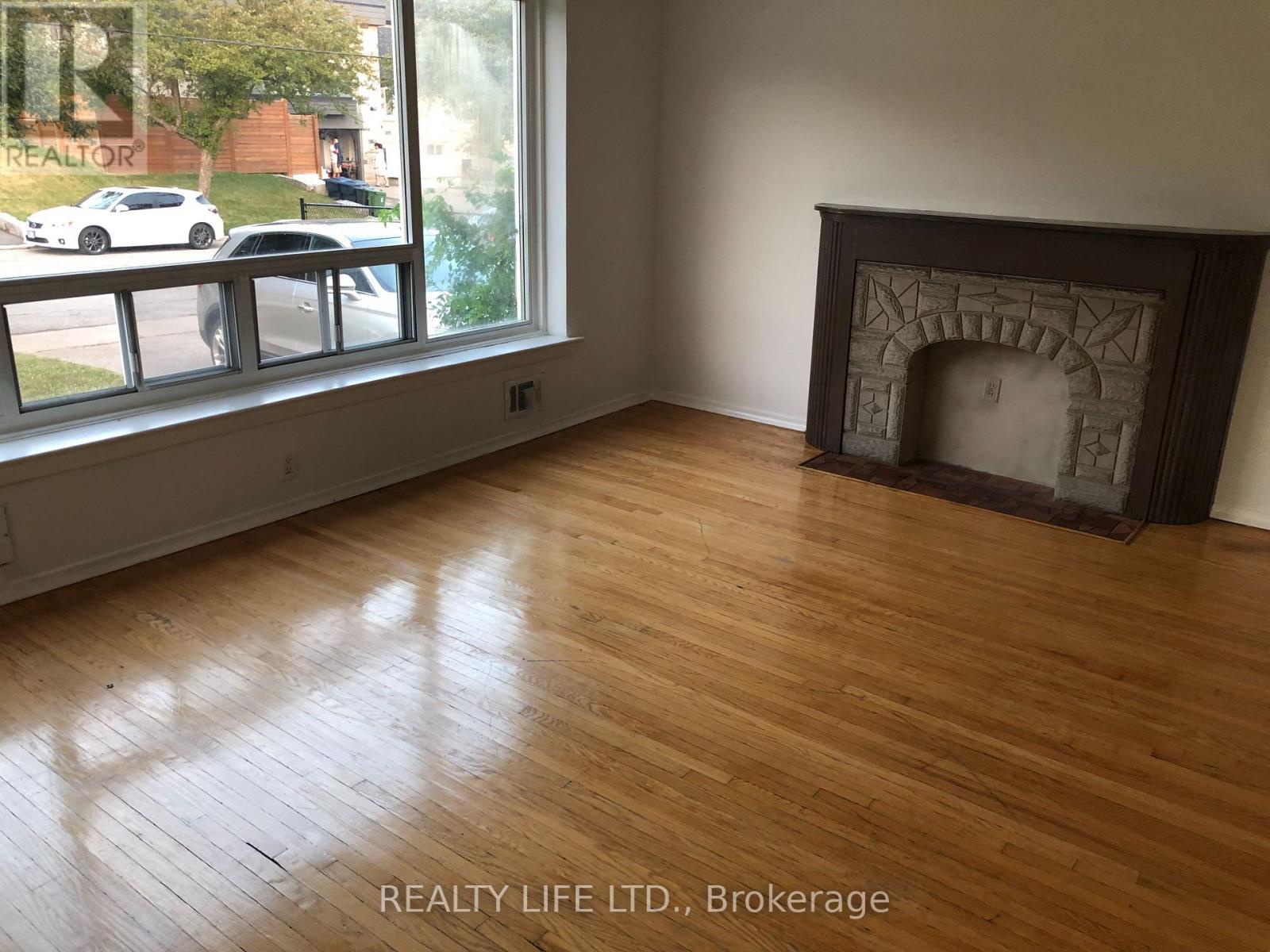 54 Garside Crescent, Toronto (brookhaven-amesbury), Ontario