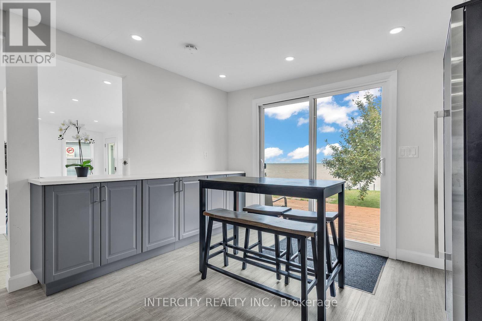 24 Trillium Avenue, Hamilton (winona Park), Ontario