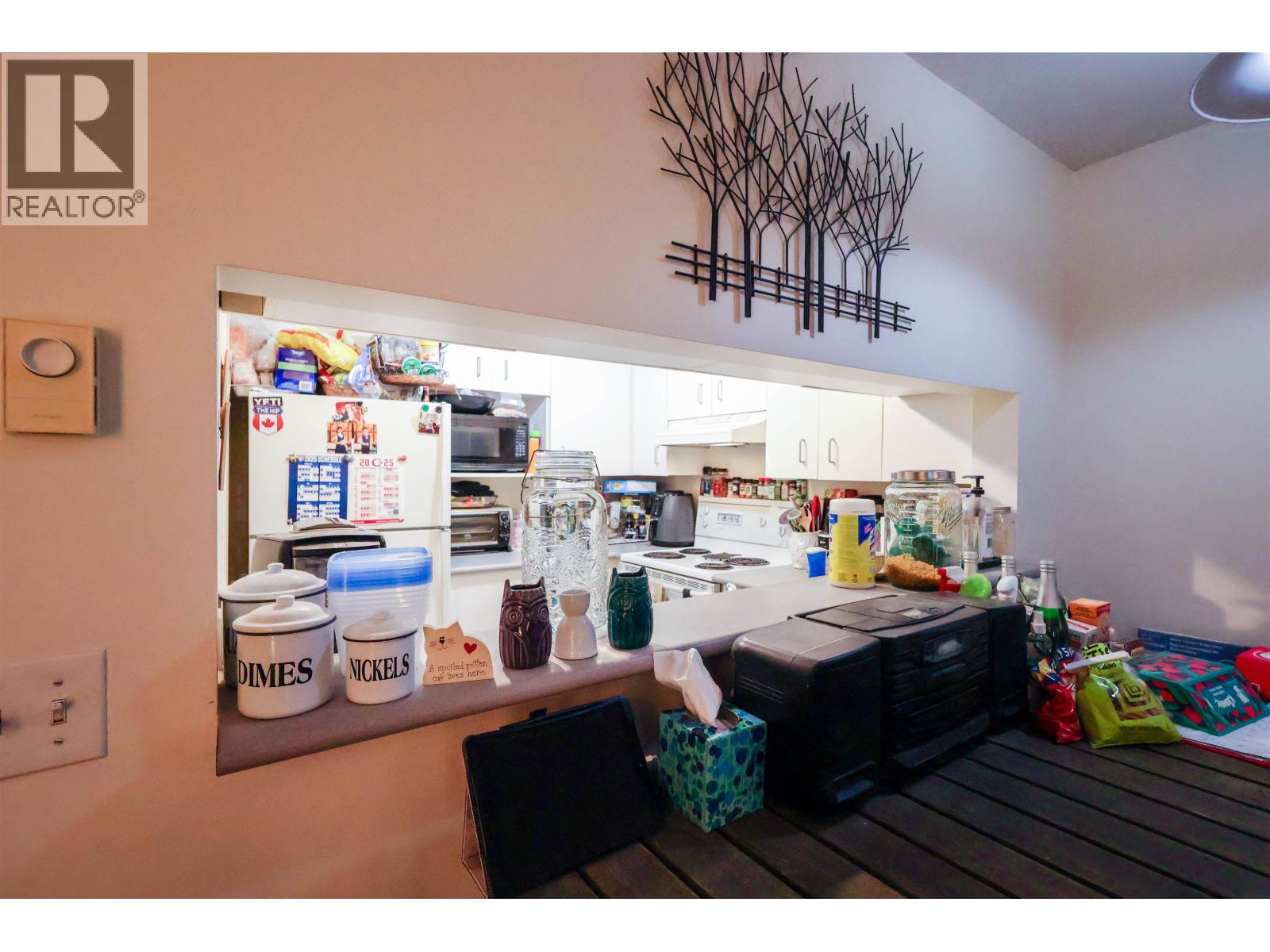 205 723 Twelfth Street, New Westminster, British Columbia