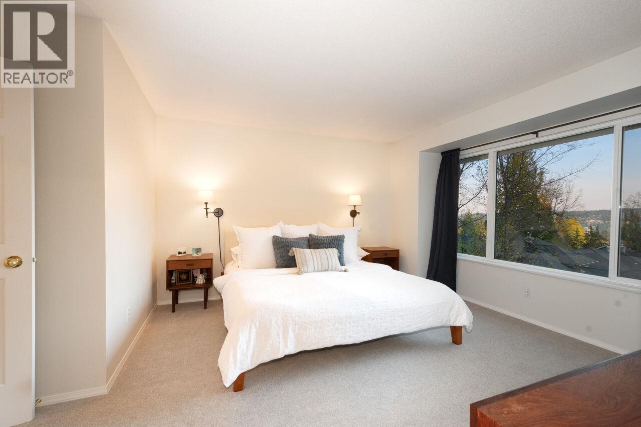 1 181 Ravine Drive, Port Moody, British Columbia