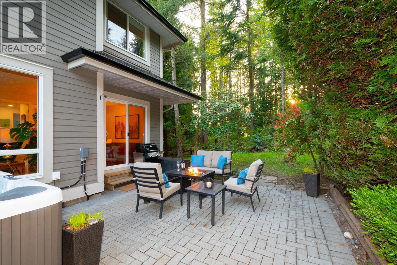 1 181 Ravine Drive, Port Moody, British Columbia