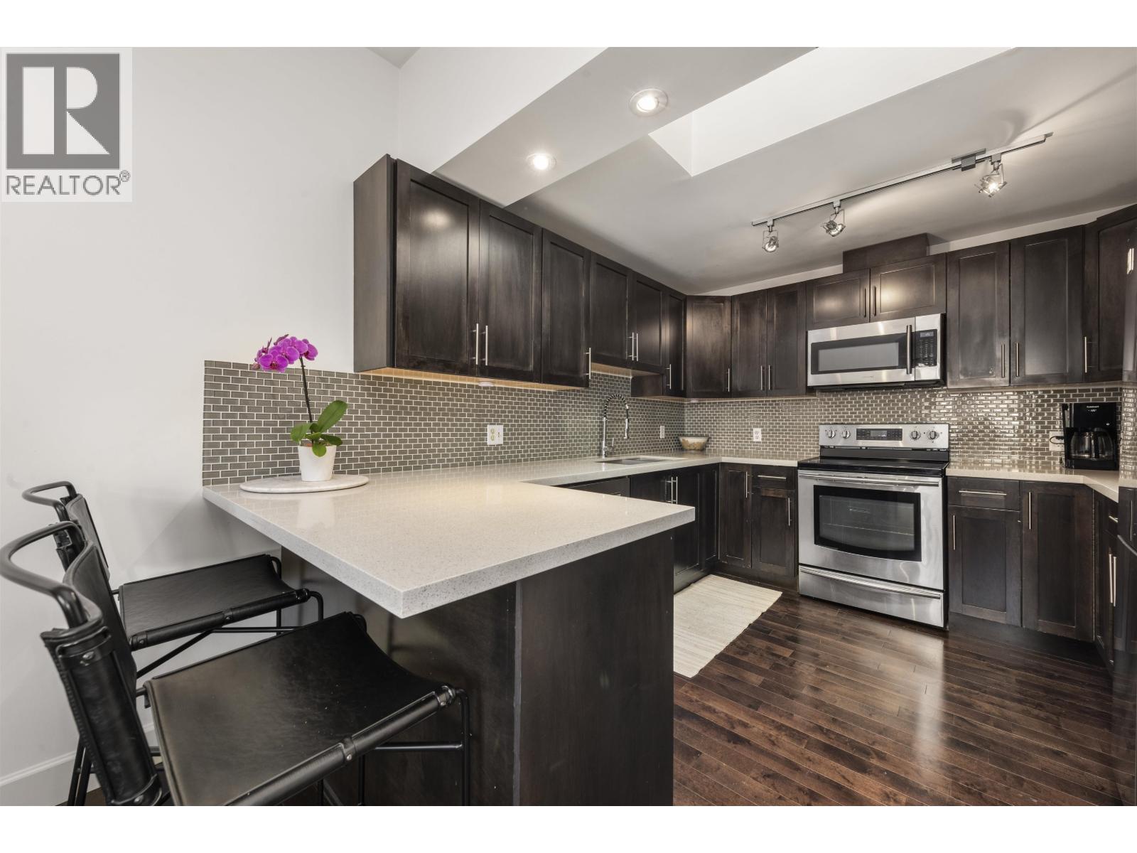 1858 W 1st Avenue, Vancouver, British Columbia