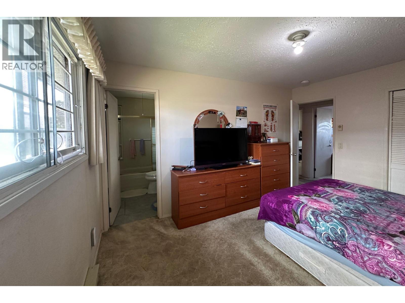 1456 Springfield Road, Kelowna, British Columbia