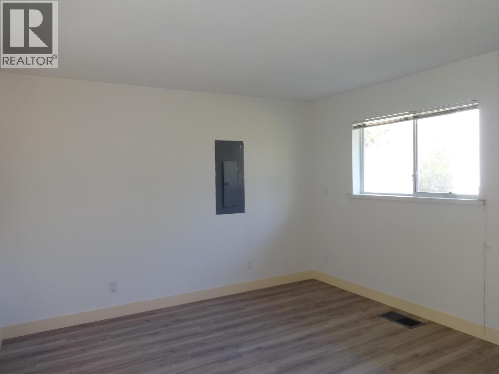 11682 Sunshine Coast Highway, Madeira Park, British Columbia