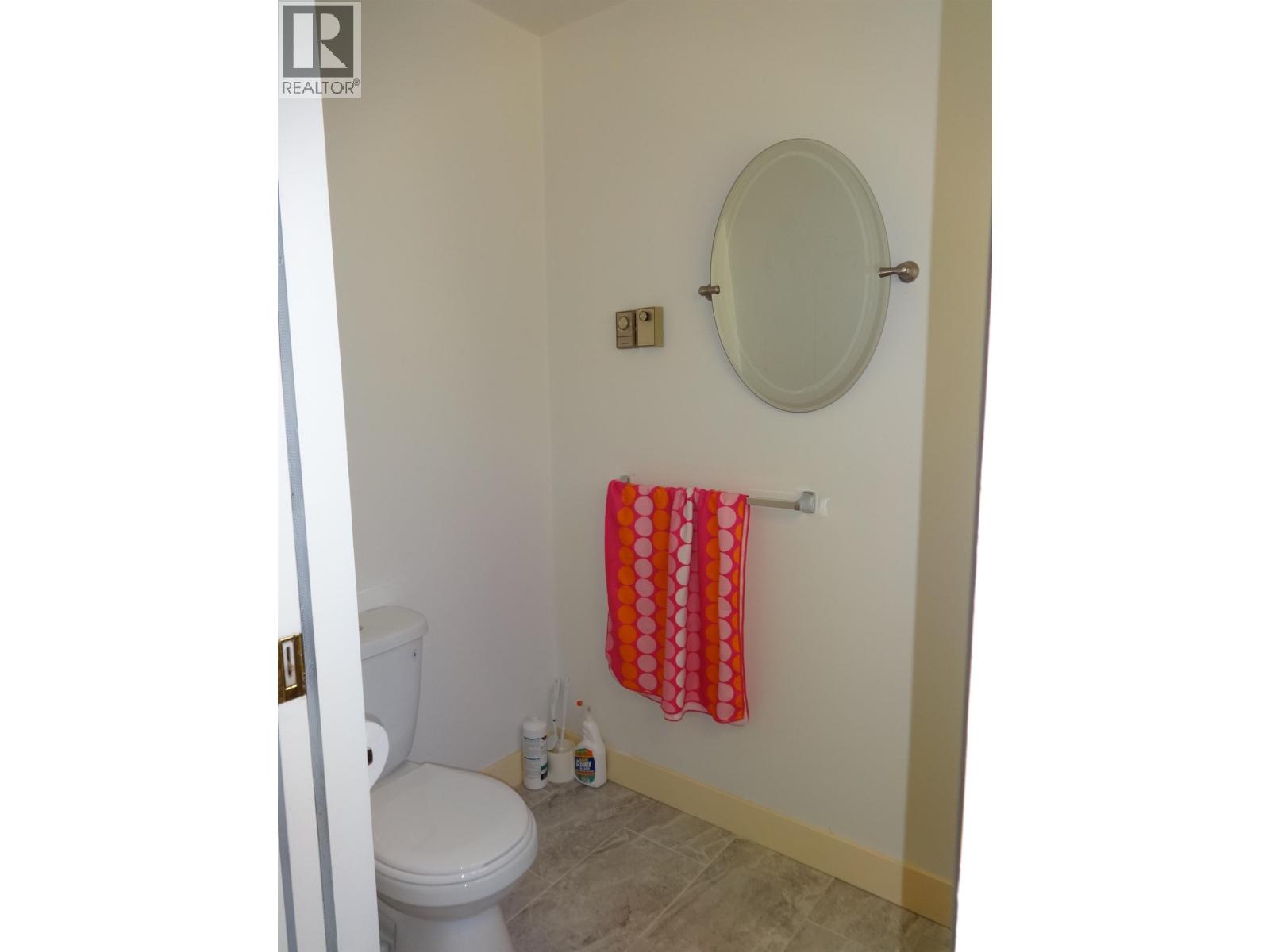 11682 Sunshine Coast Highway, Madeira Park, British Columbia