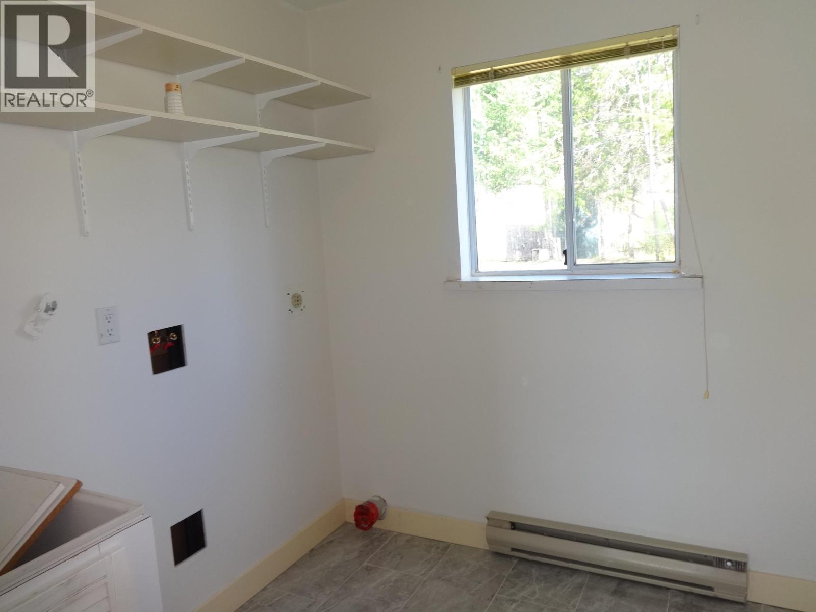 11682 Sunshine Coast Highway, Madeira Park, British Columbia