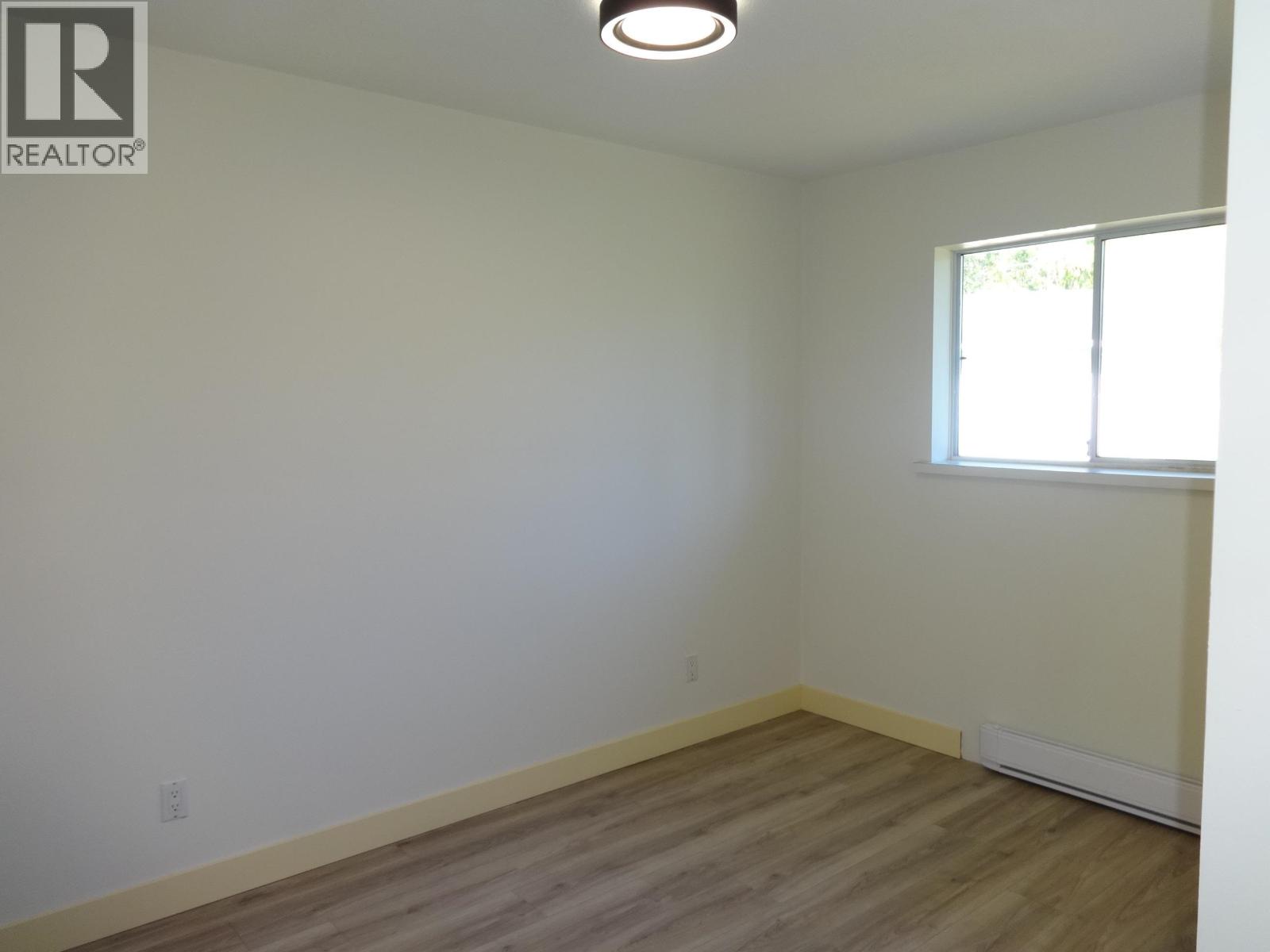 11682 Sunshine Coast Highway, Madeira Park, British Columbia