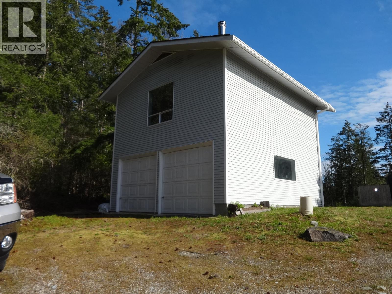 11682 Sunshine Coast Highway, Madeira Park, British Columbia