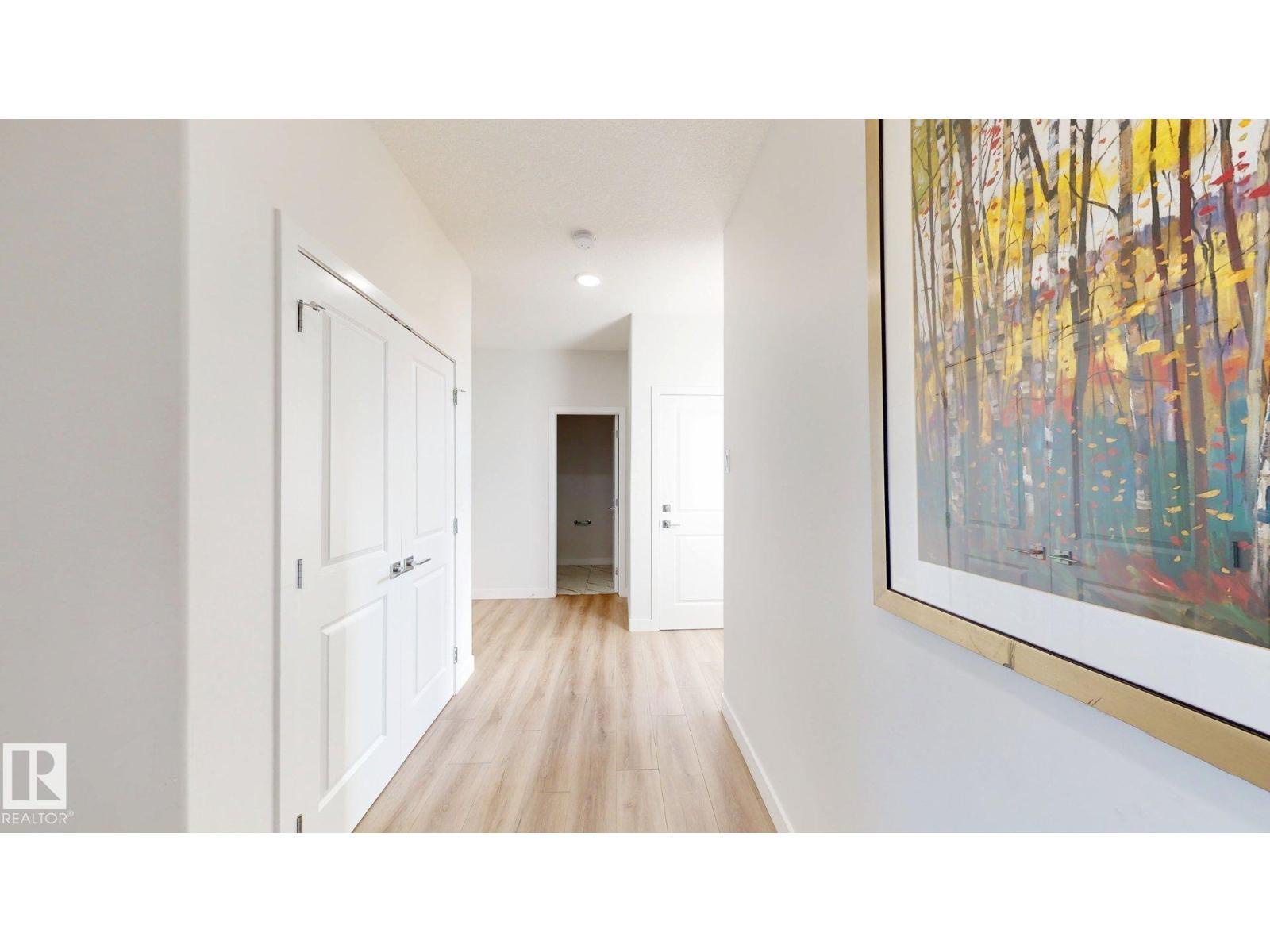 3027 200 St Nw, Edmonton, Alberta