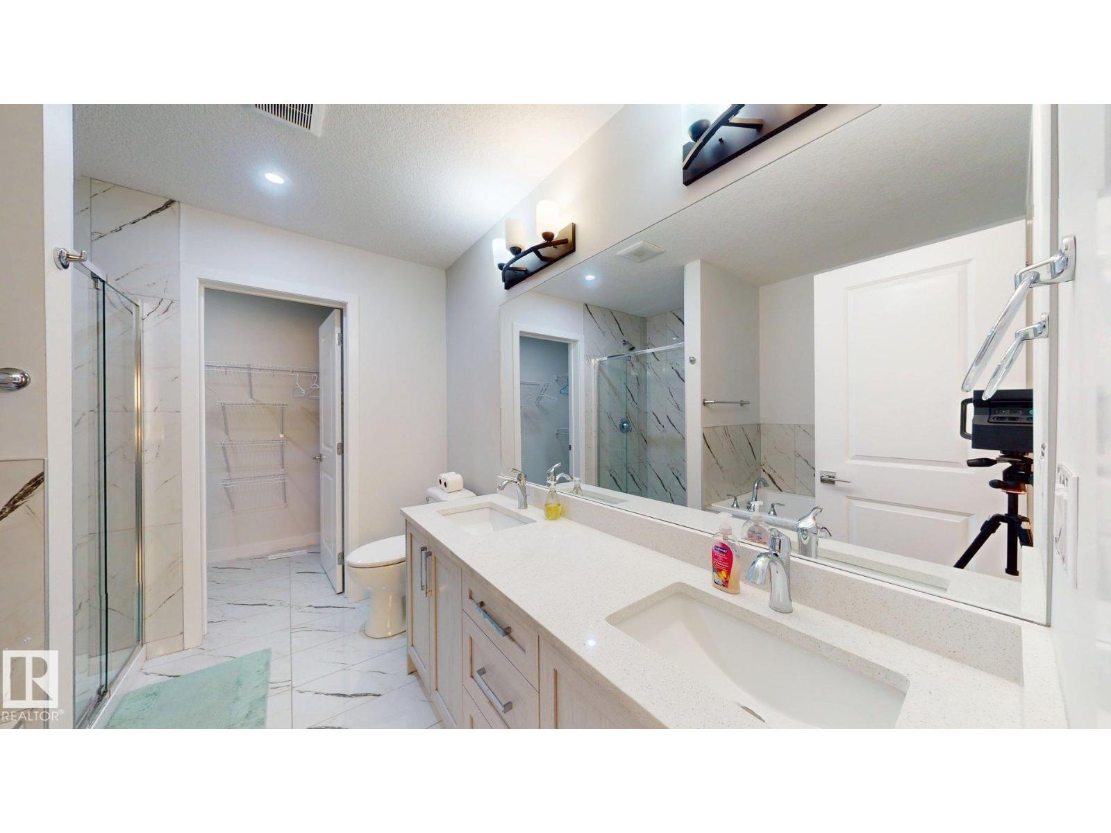 3027 200 St Nw, Edmonton, Alberta