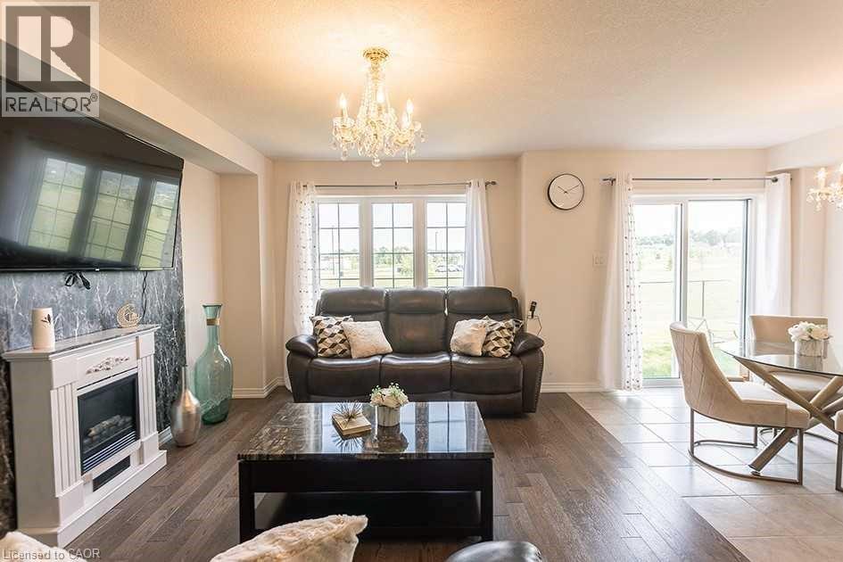 3 Cooke Avenue, Brantford, Ontario