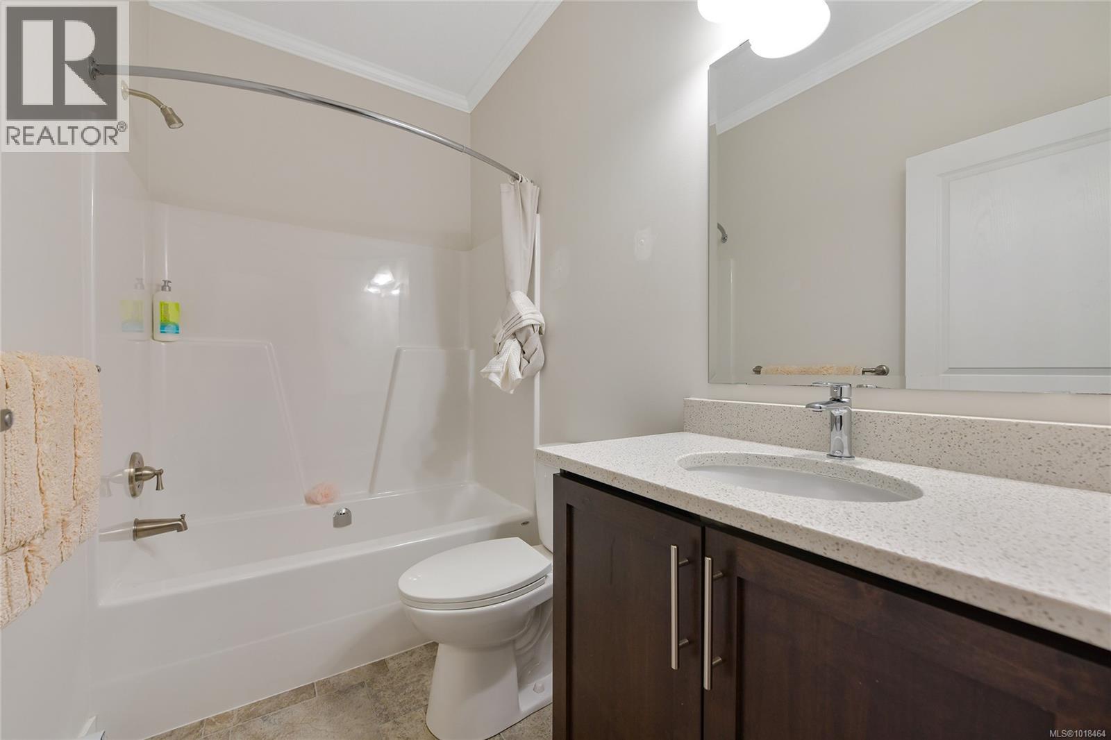 17 Saanich Ridge Dr, Central Saanich, British Columbia