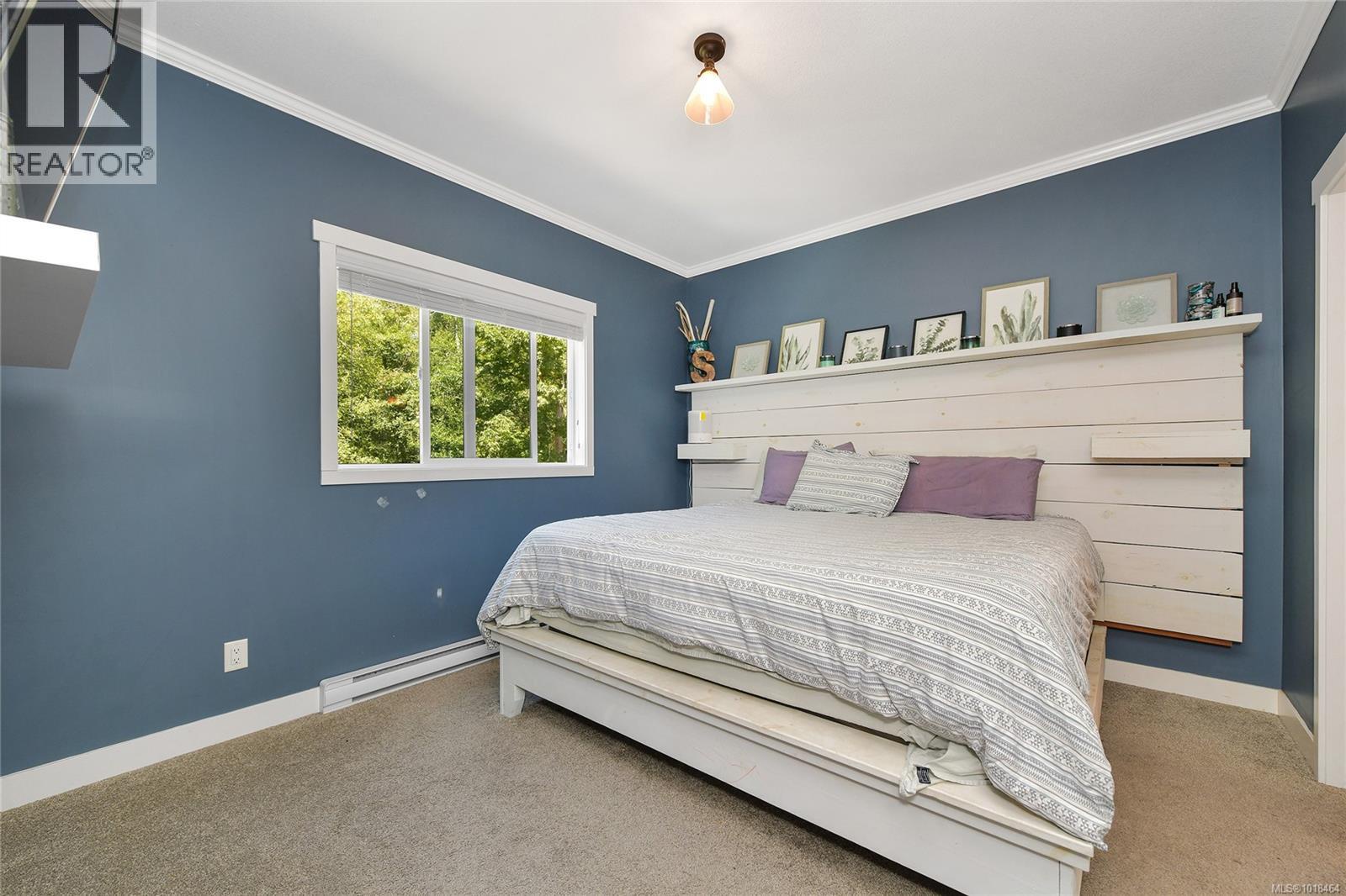 17 Saanich Ridge Dr, Central Saanich, British Columbia