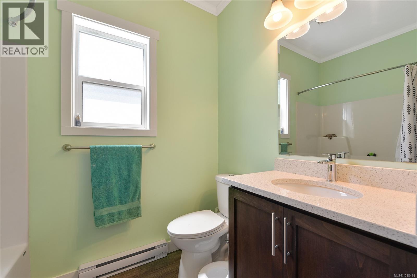 17 Saanich Ridge Dr, Central Saanich, British Columbia