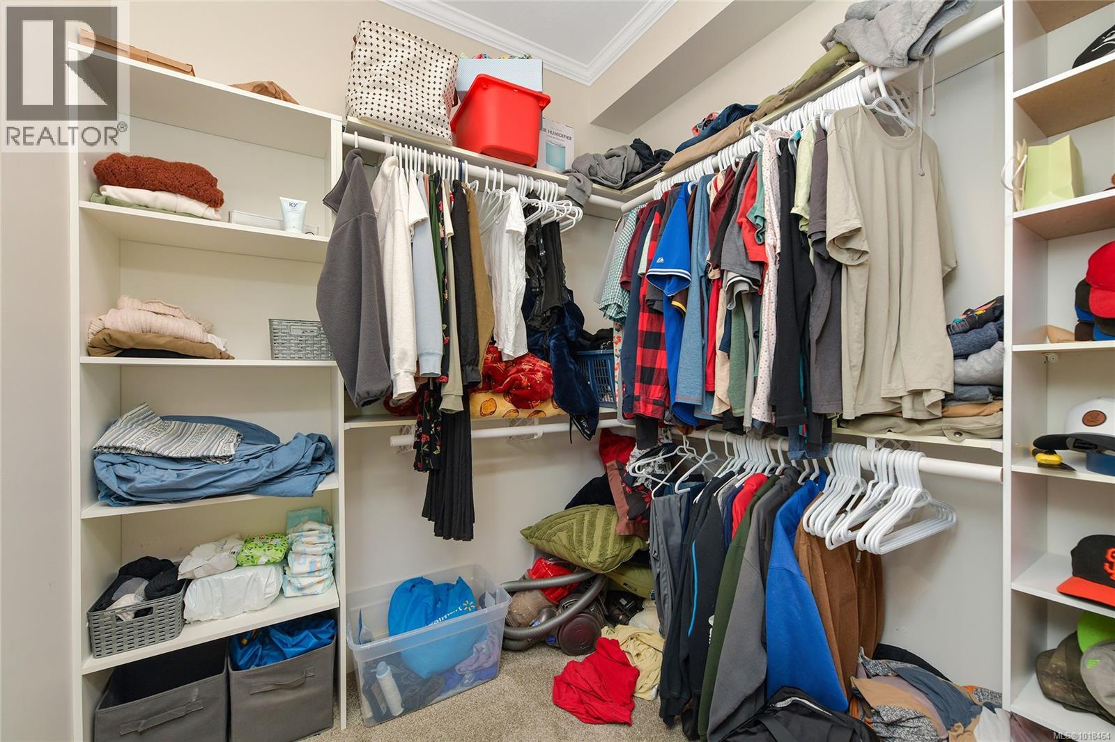 17 Saanich Ridge Dr, Central Saanich, British Columbia