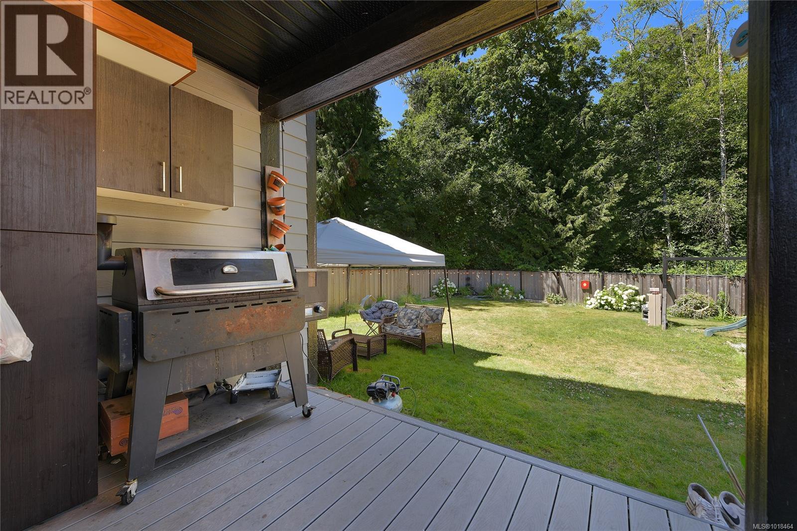 17 Saanich Ridge Dr, Central Saanich, British Columbia