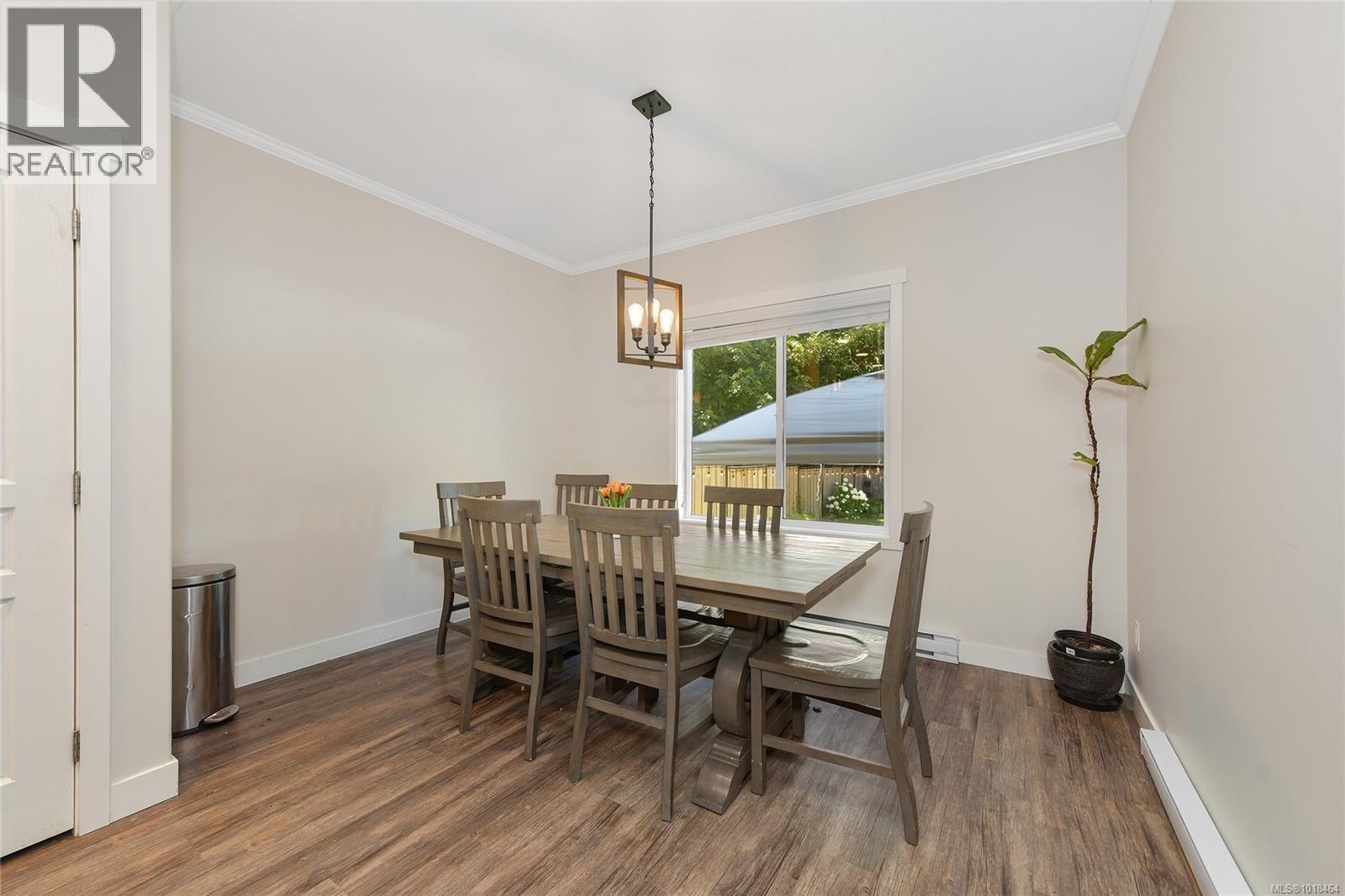 17 Saanich Ridge Dr, Central Saanich, British Columbia