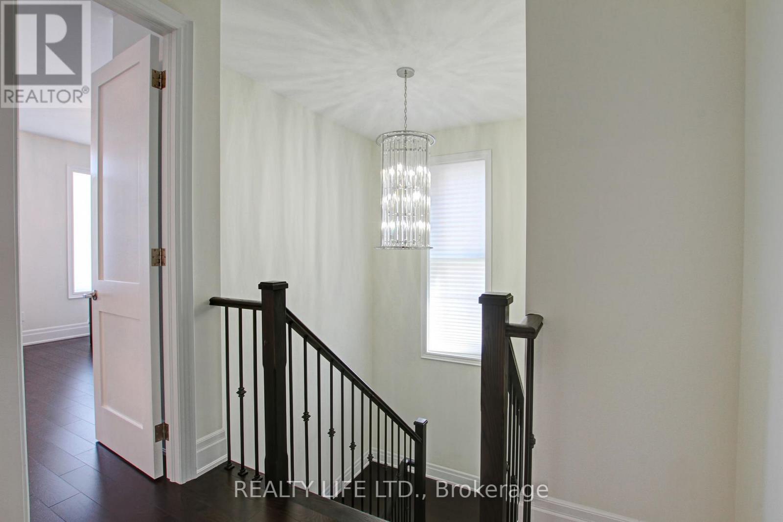 3140 Daniel Way, Oakville (go Glenorchy), Ontario