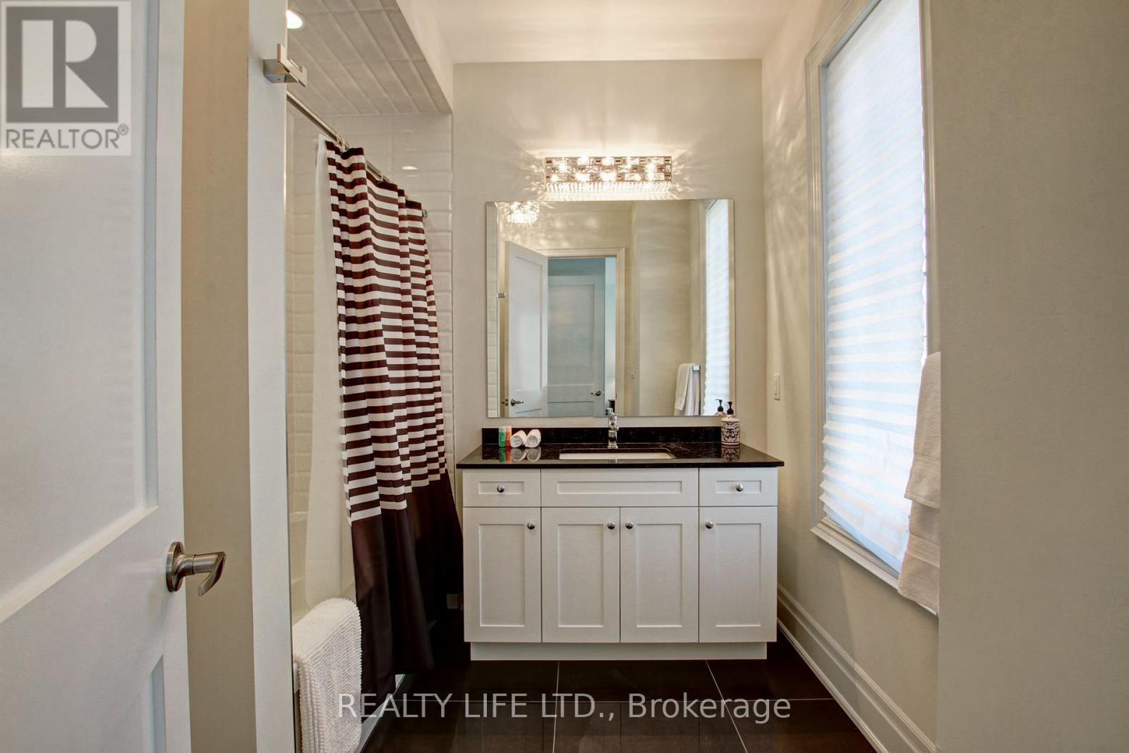 3140 Daniel Way, Oakville (go Glenorchy), Ontario