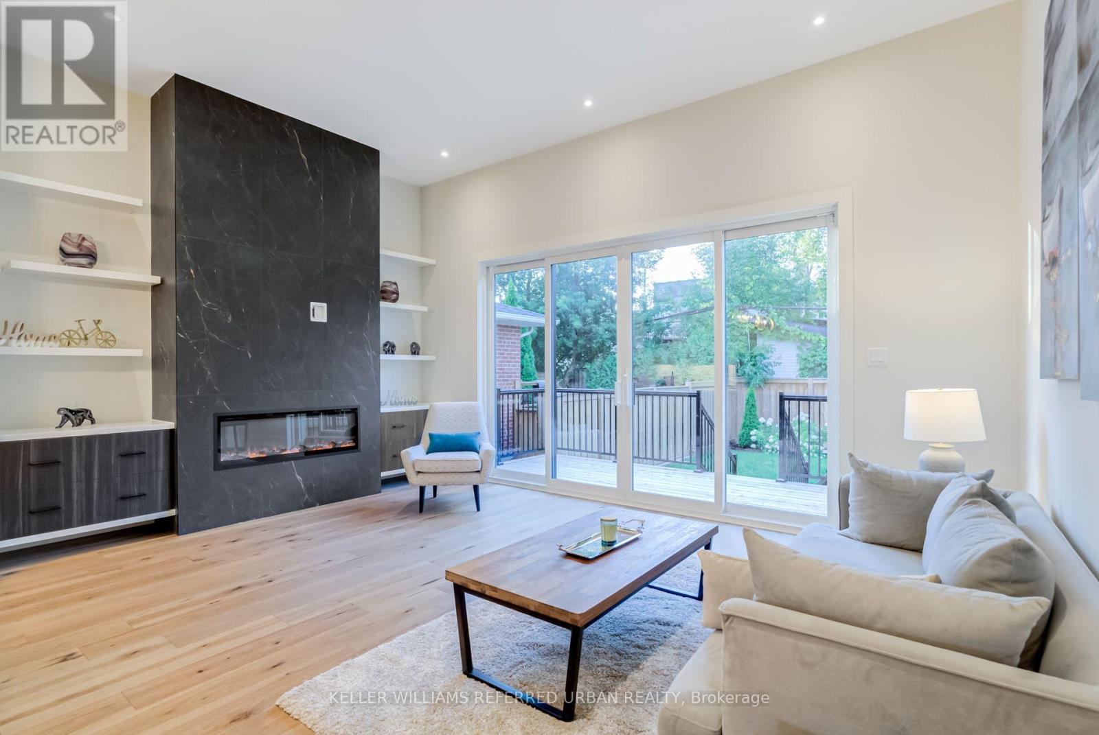 62 Ash Crescent, Toronto (long Branch), Ontario