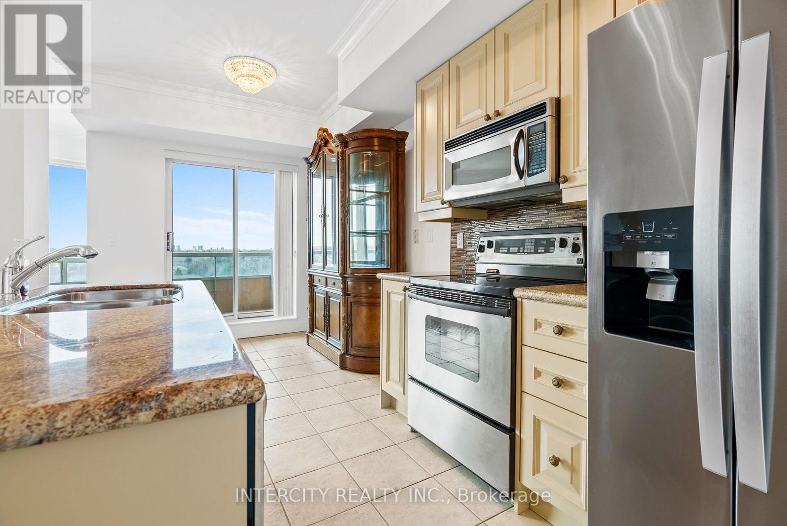 607 - 1 Cordoba Drive, Vaughan (lakeview Estates), Ontario