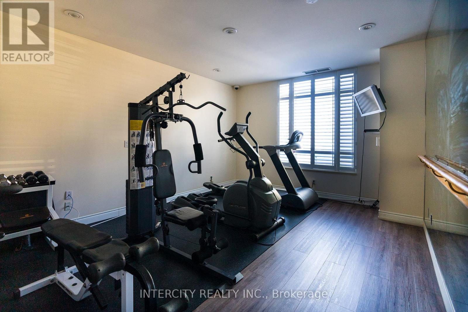 607 - 1 Cordoba Drive, Vaughan (lakeview Estates), Ontario