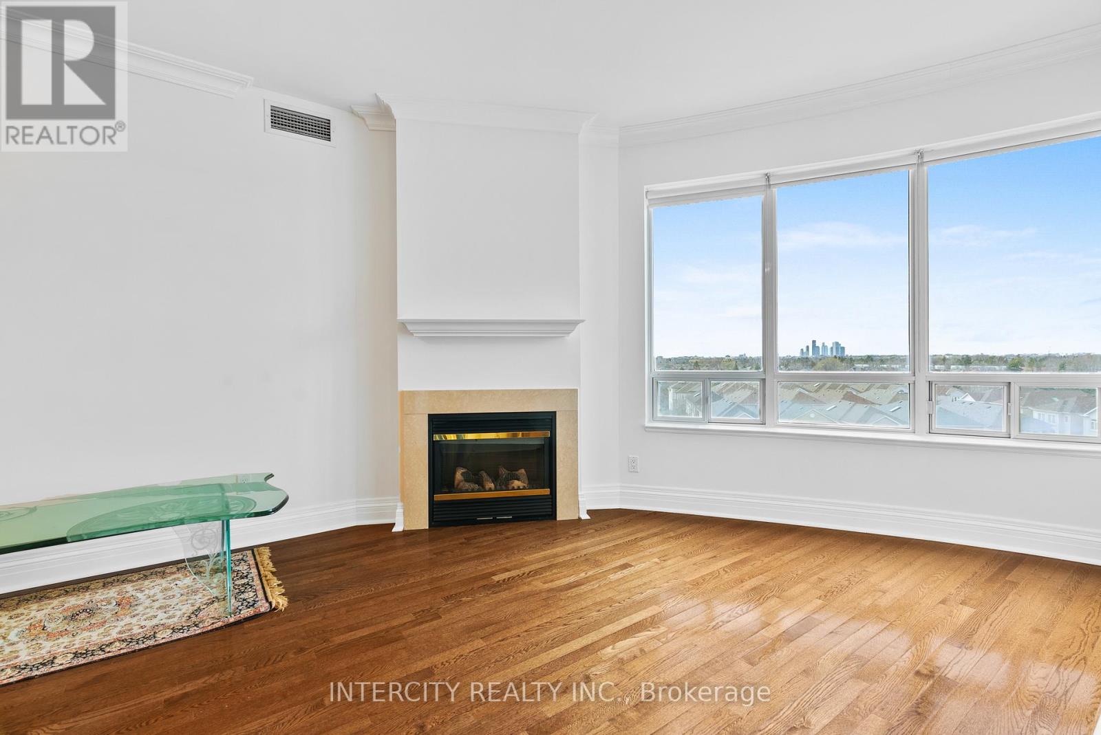 607 - 1 Cordoba Drive, Vaughan (lakeview Estates), Ontario