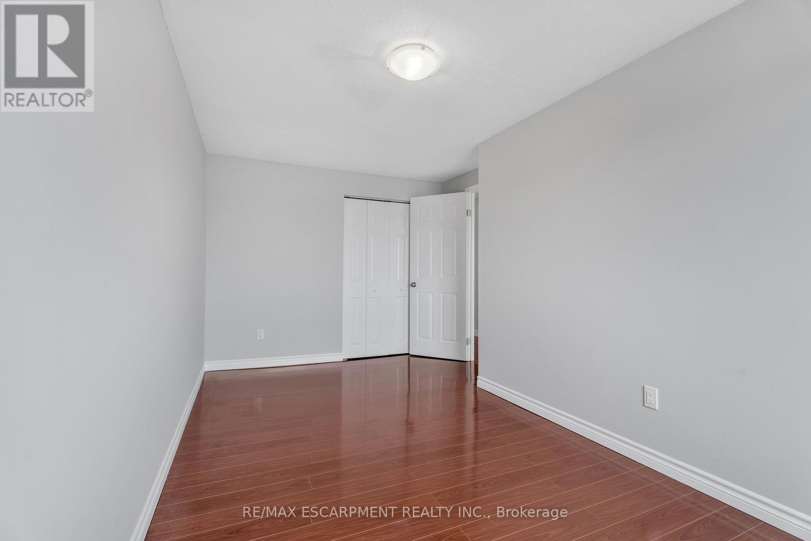 3 - 1025 Upper Gage Avenue, Hamilton (berrisfield), Ontario