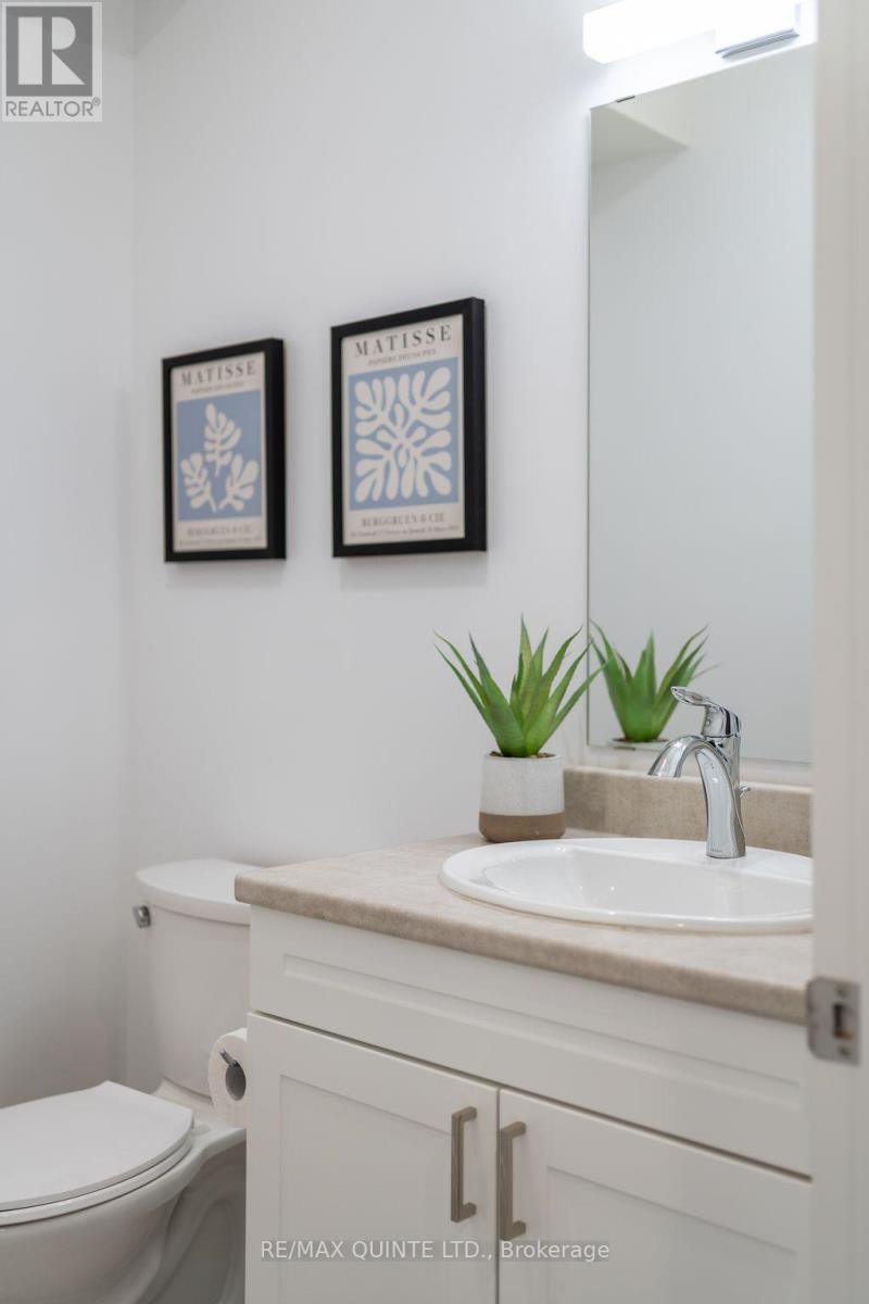 36 Campbell Crescent, Prince Edward County (picton Ward), Ontario