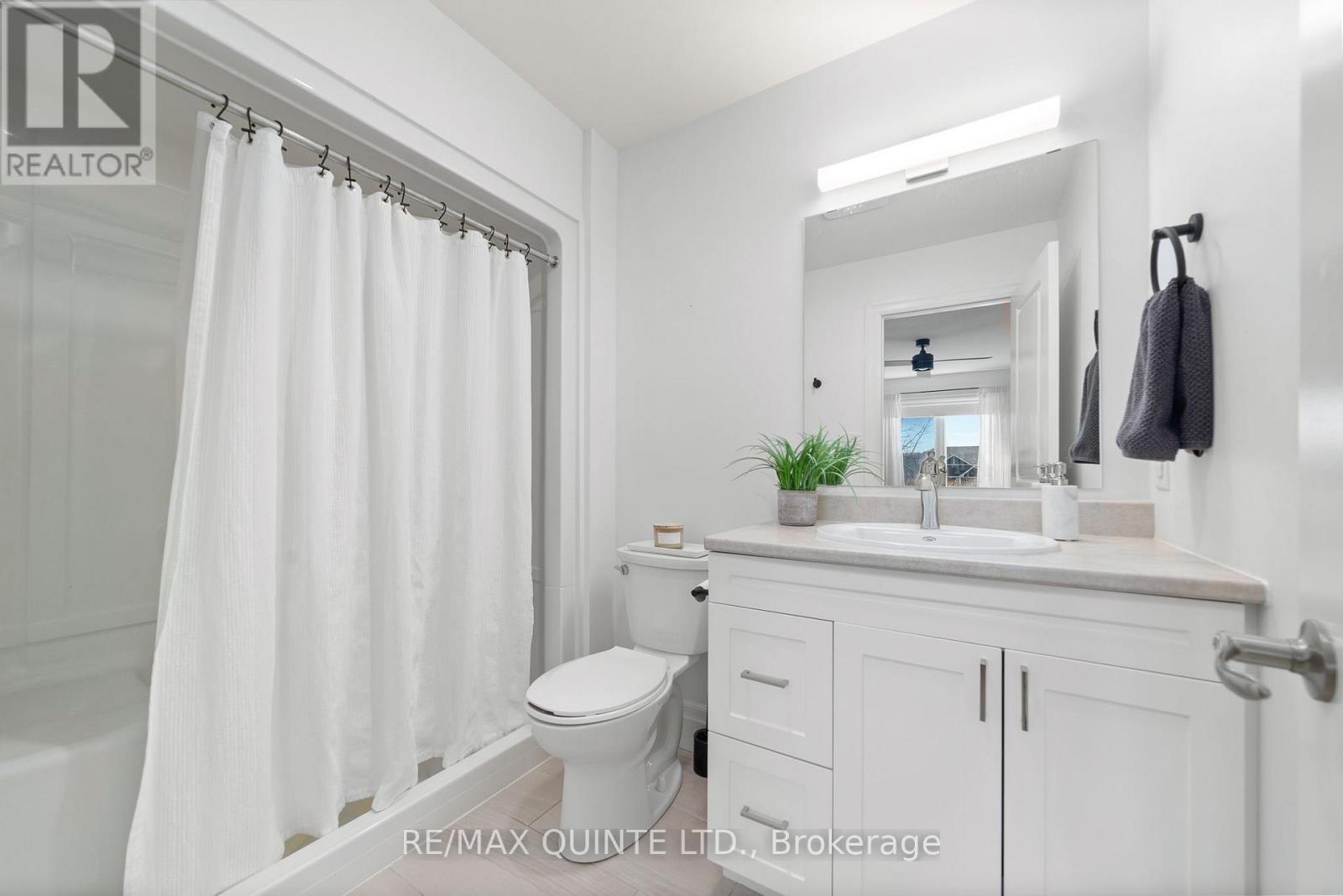 36 Campbell Crescent, Prince Edward County (picton Ward), Ontario