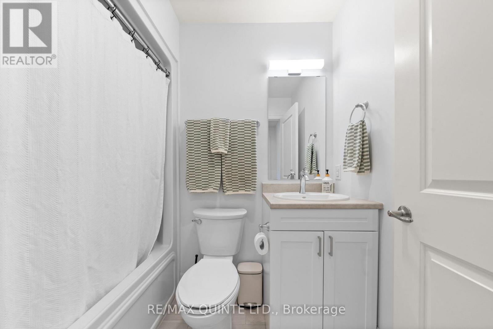 36 Campbell Crescent, Prince Edward County (picton Ward), Ontario