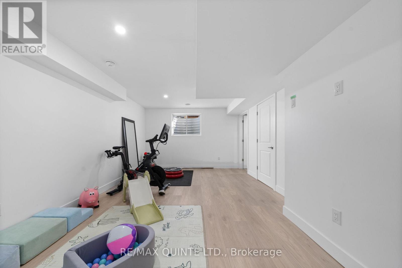 36 Campbell Crescent, Prince Edward County (picton Ward), Ontario