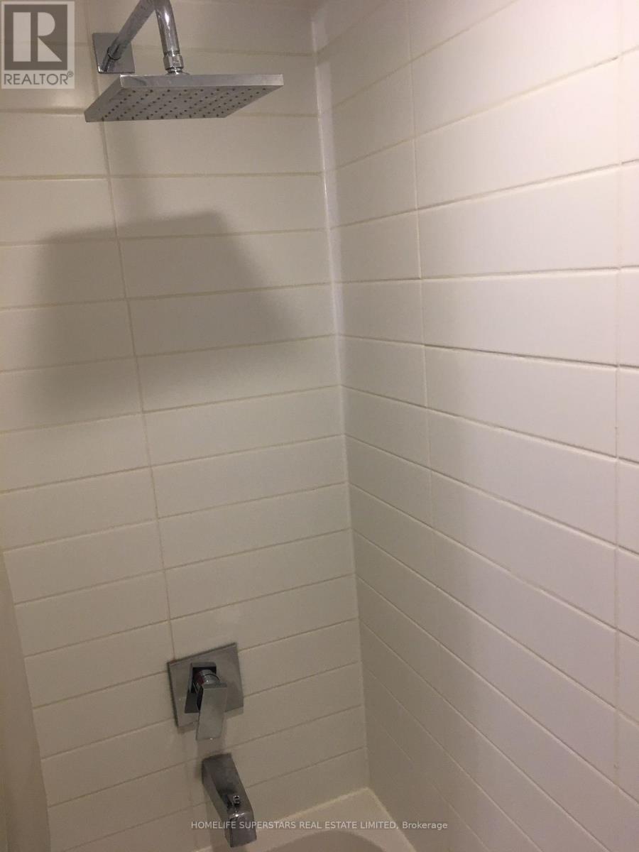 305 - 10 Willison Square N, Toronto (kensington-chinatown), Ontario