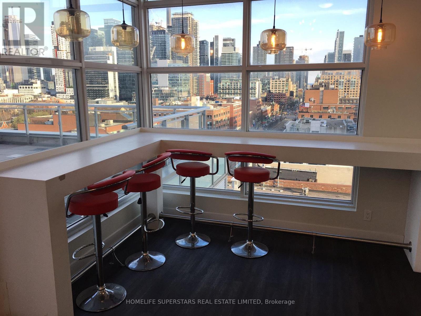 305 - 10 Willison Square N, Toronto (kensington-chinatown), Ontario