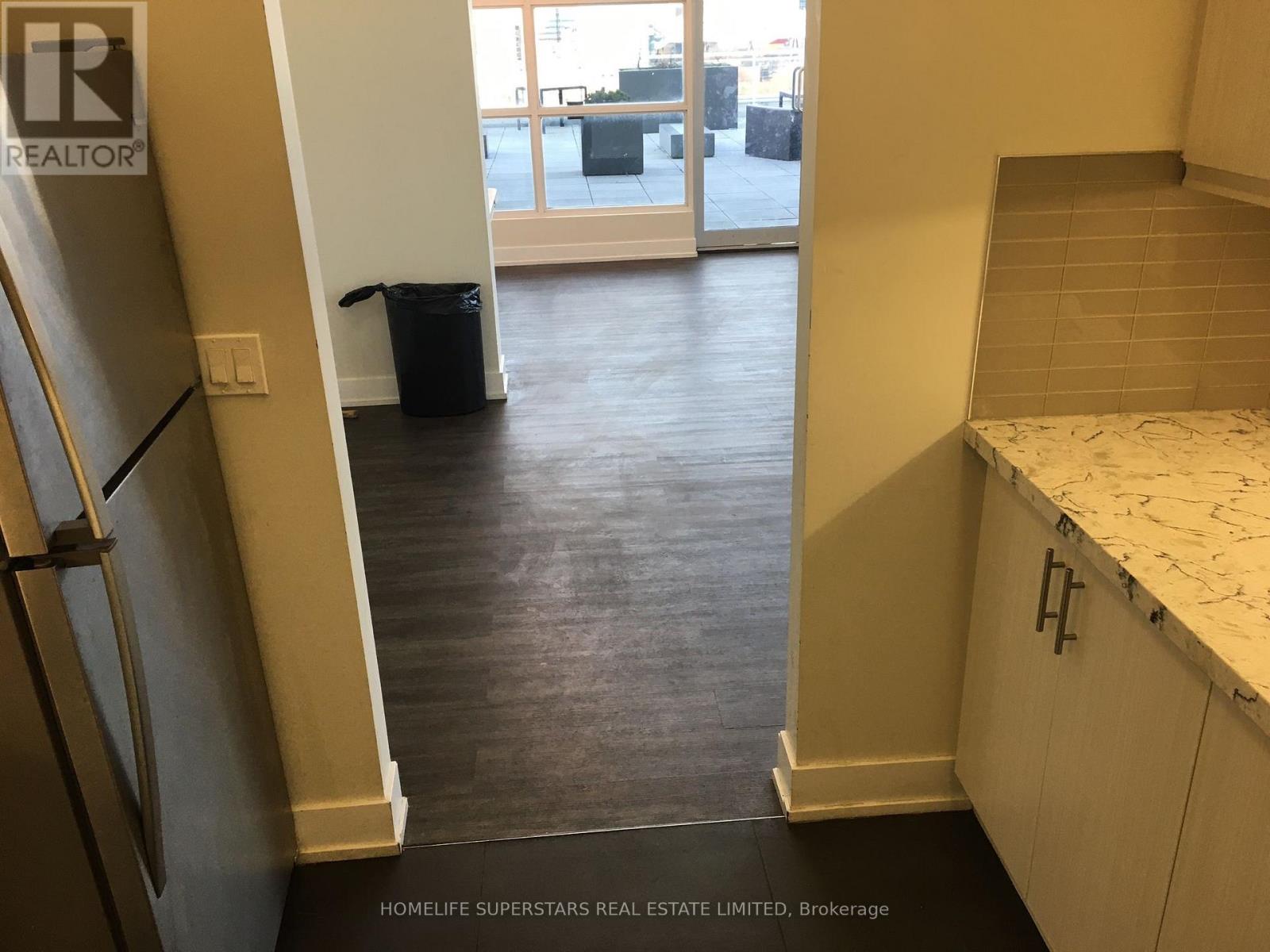 305 - 10 Willison Square N, Toronto (kensington-chinatown), Ontario