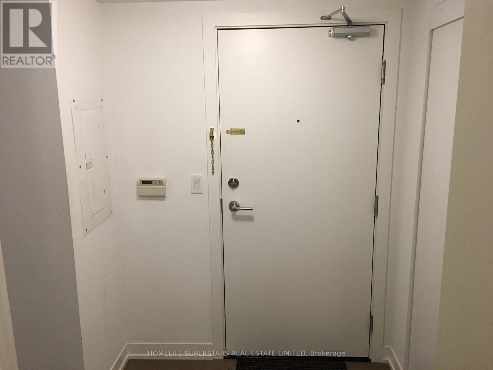 305 - 10 Willison Square N, Toronto (kensington-chinatown), Ontario