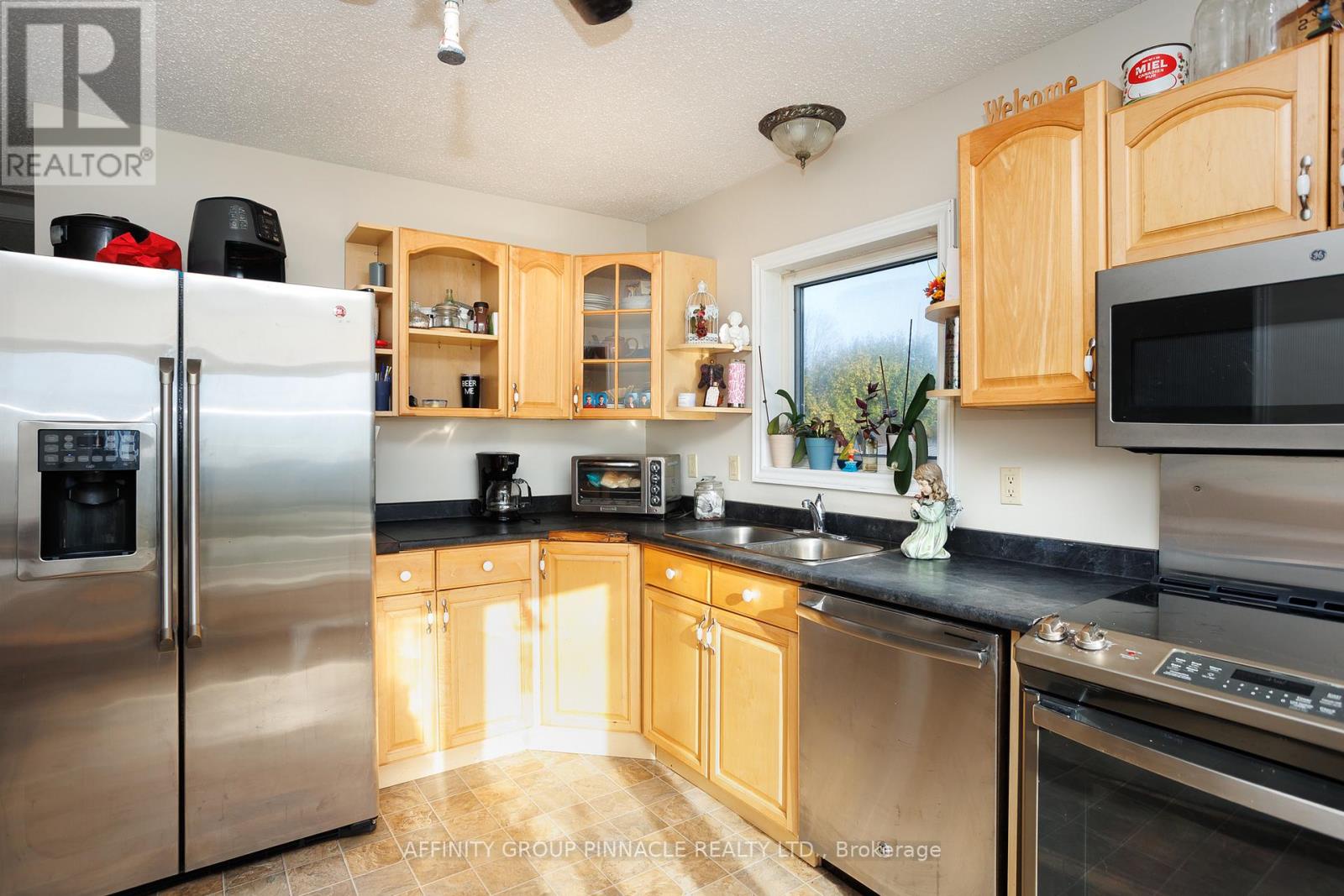 18 Summerside Road, Kawartha Lakes (coboconk), Ontario